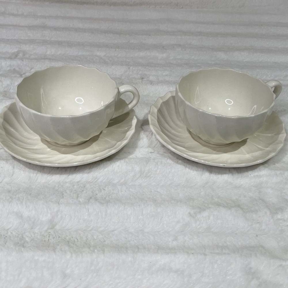 Copeland Spode Tea Cups and‎ Saucers Set of 2 Ribbed White Wide Mouth